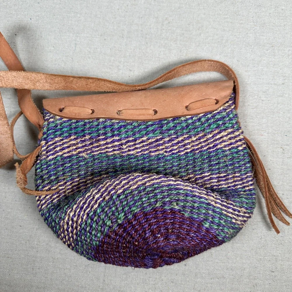 Vintage‎ Handwoven Sisal Leather Flap Crossbody Bag Purple Green Boho Festival
